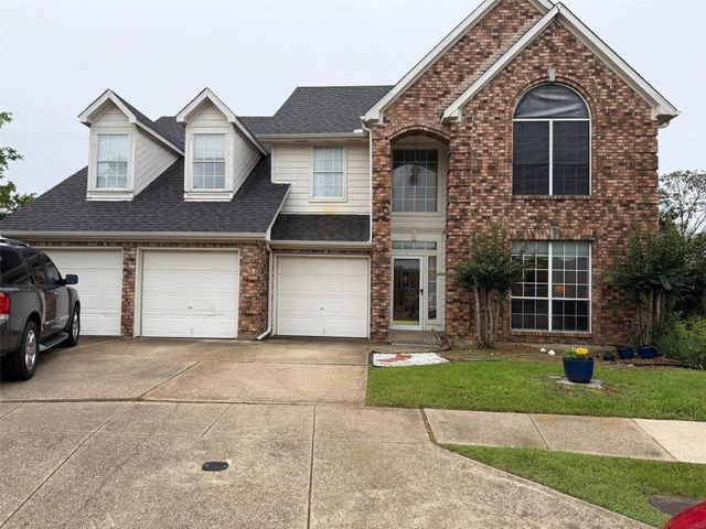 6204 High Brush Cir — Wind Ridge Ph 01