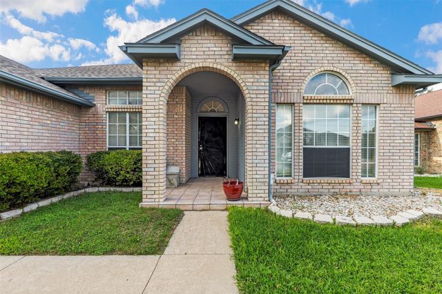 2315 Brisbane Dr — Webb-Britton Estates