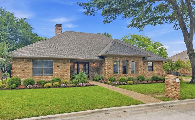 2412 Clublake Trl — Village Of Eldorado Ph 1