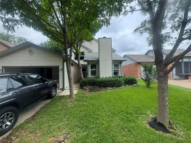4649 Misty Ridge Dr — Huntington Village Add