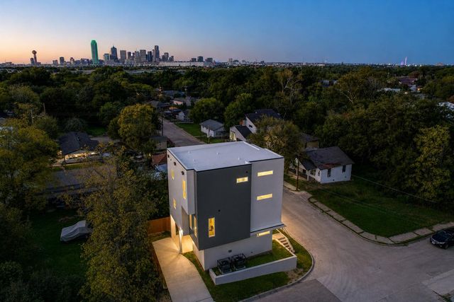 521 Faulk St — Pleasant View
