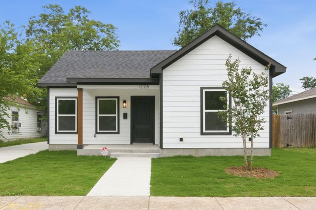1228 E Tucker St — Union Depot Add