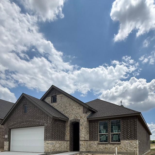 820 Elmstead Dr — Westpoint Park