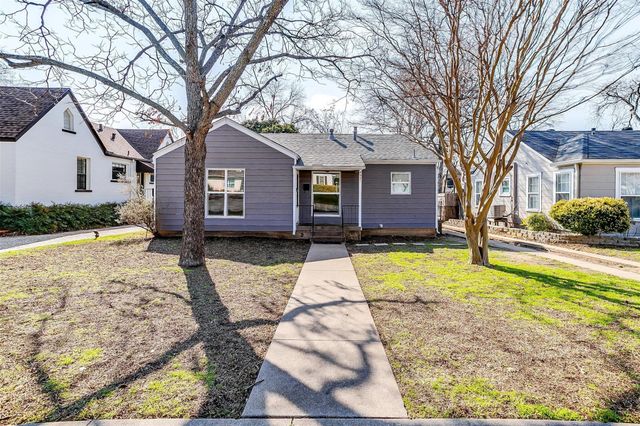 4921 Pershing Ave — Chamberlain Arlington Heights 1st