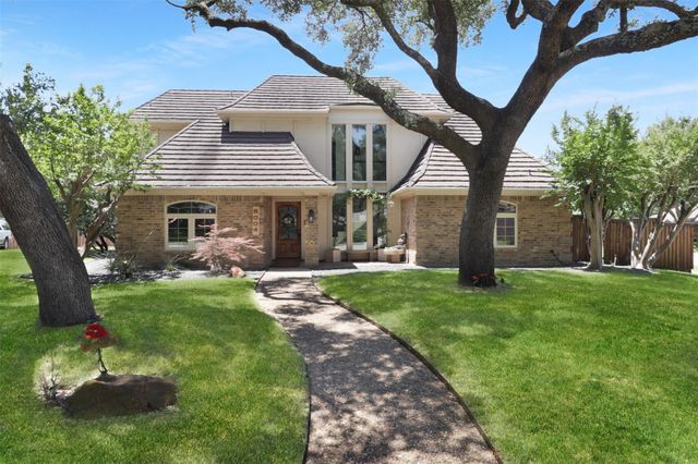 5004 Norfolk Dr — Hunters Glen One