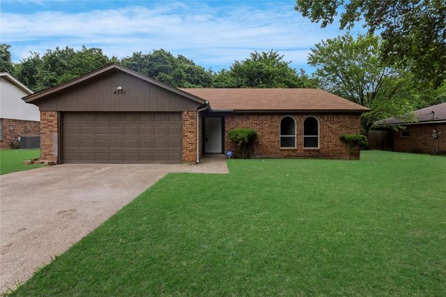 4301 Middlebrook Dr — Woodside Add