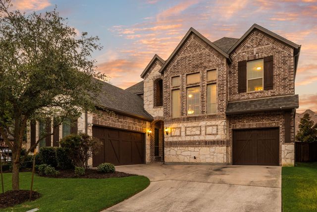 922 Amber Knoll Dr — Breezy Hill Ph Iia & Iib