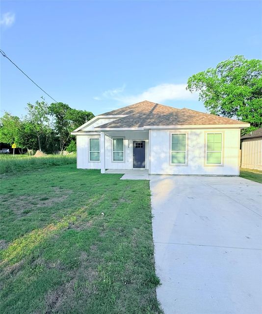 2205 Wellington St — College Hill Add