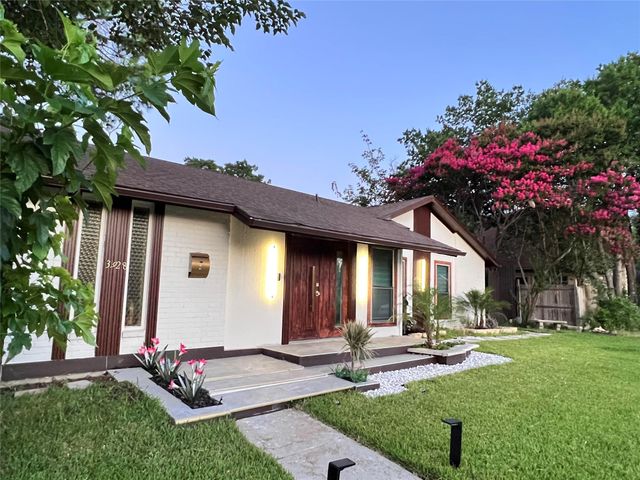 3928 Tacoma St — Northwest Park 02
