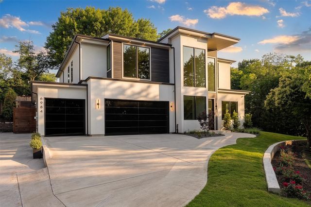 6984 Santa Barbara Dr — Mockingbird Hill