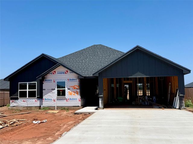 7624 Wildflower Trl — Carriage Hills