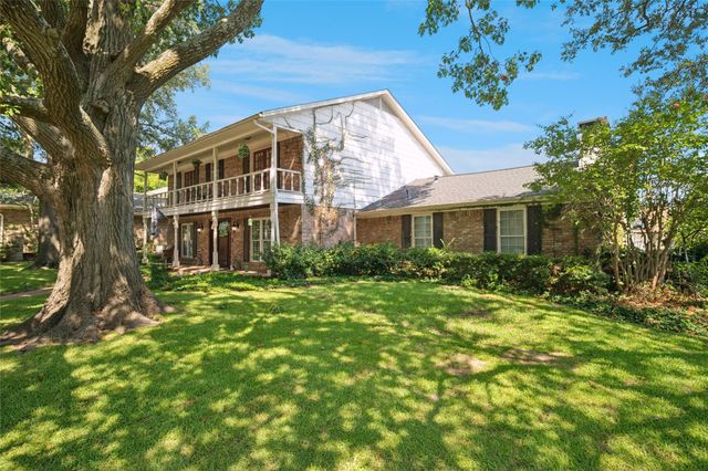 2705 Prairie Creek Ct — Prairie Creek Estates