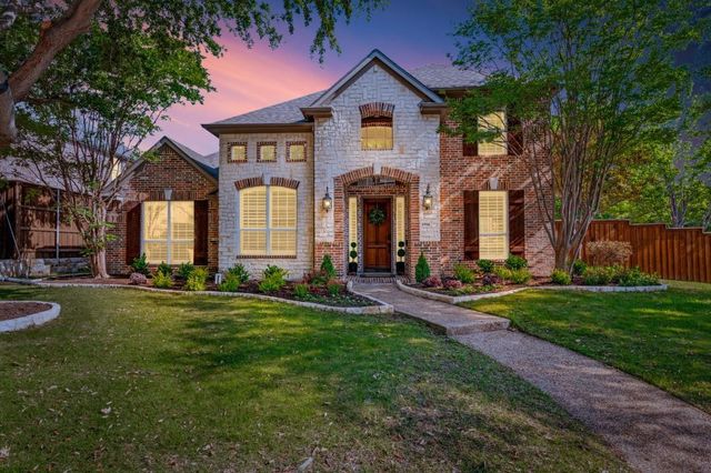 1994 Dowelling Dr — Westfalls Village Ph 3