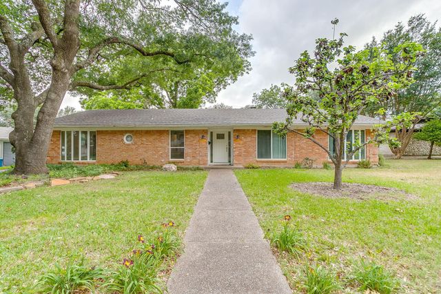 4000 Sundown Dr — Brookhaven Estates Add