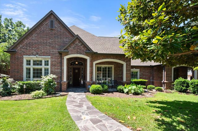 6100 Forest River Dr — River Bend Estates