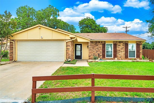 7949 Bermejo Rd — Eastbrook Add