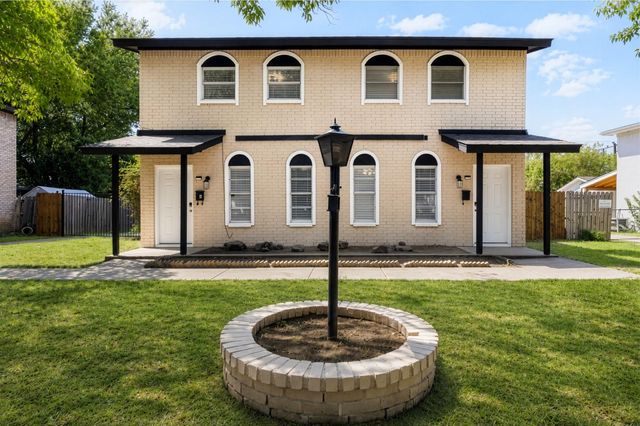 2406 Hollandale Cir — Hollandale Add