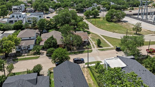 3347 Topeka Ave — Brantley S Junior