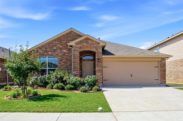 6341 Porthole Ln — Villages-Eagle Mountain
