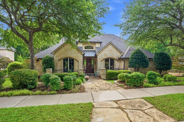 2706 Sylvan Way — Forest Ridge
