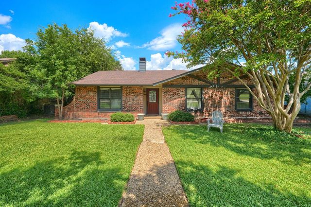 2929 Spring Brook Dr — Spring Creek Park