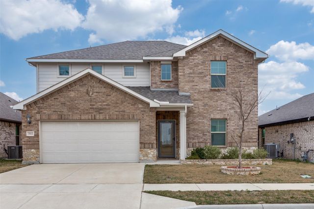 10616 Tonkala Dr — Cibolo Hill