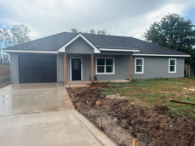 1001 Jeanette St — Cowden Heights