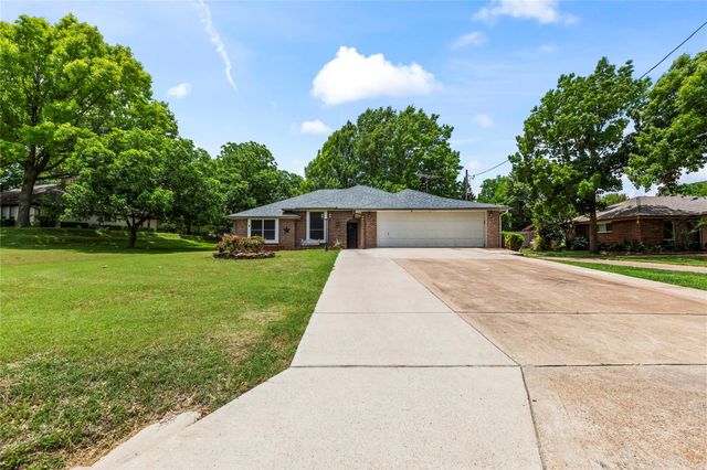 403 N Casa Grande Cir — Winona Gardens