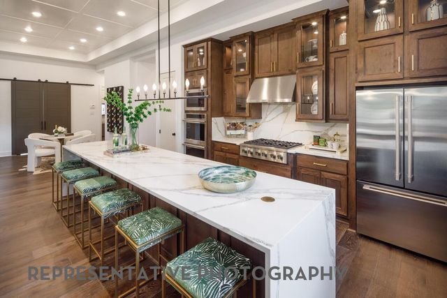 271 Orion Dr — StarView