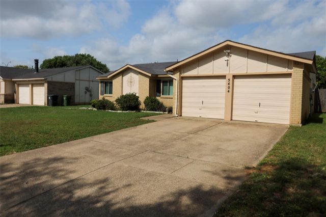 5404 Windy Meadow Dr — School Hill Add
