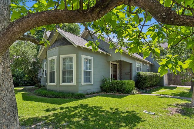 8902 Diceman Dr — LAKELAND TERRACE