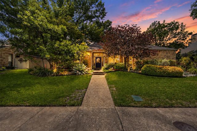 6432 Barkwood Ln — Prestonwood