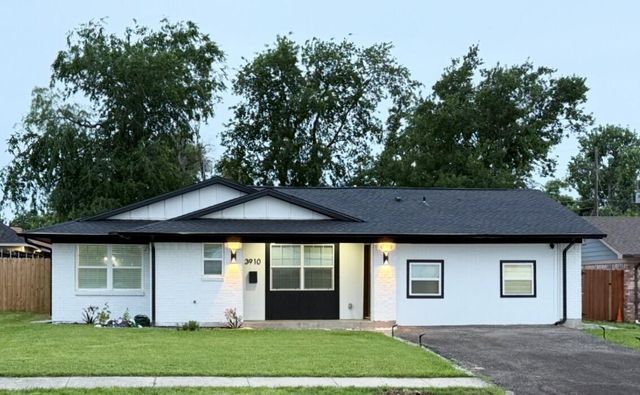 3910 Pocatello St — Northwest Park 01