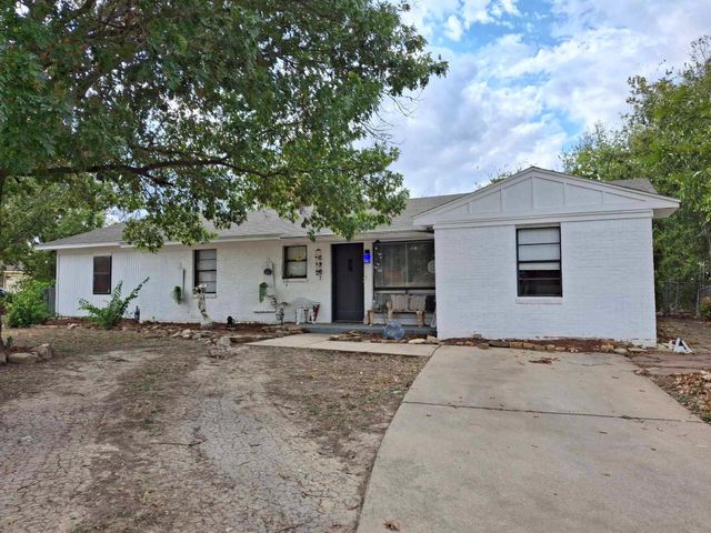 6301 Shadydell Dr — Jinkens Heights Add