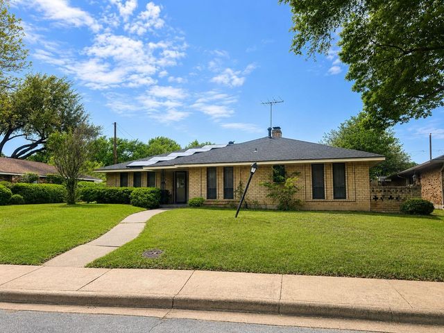 2147 Oak Valley Ln — Glen Hills