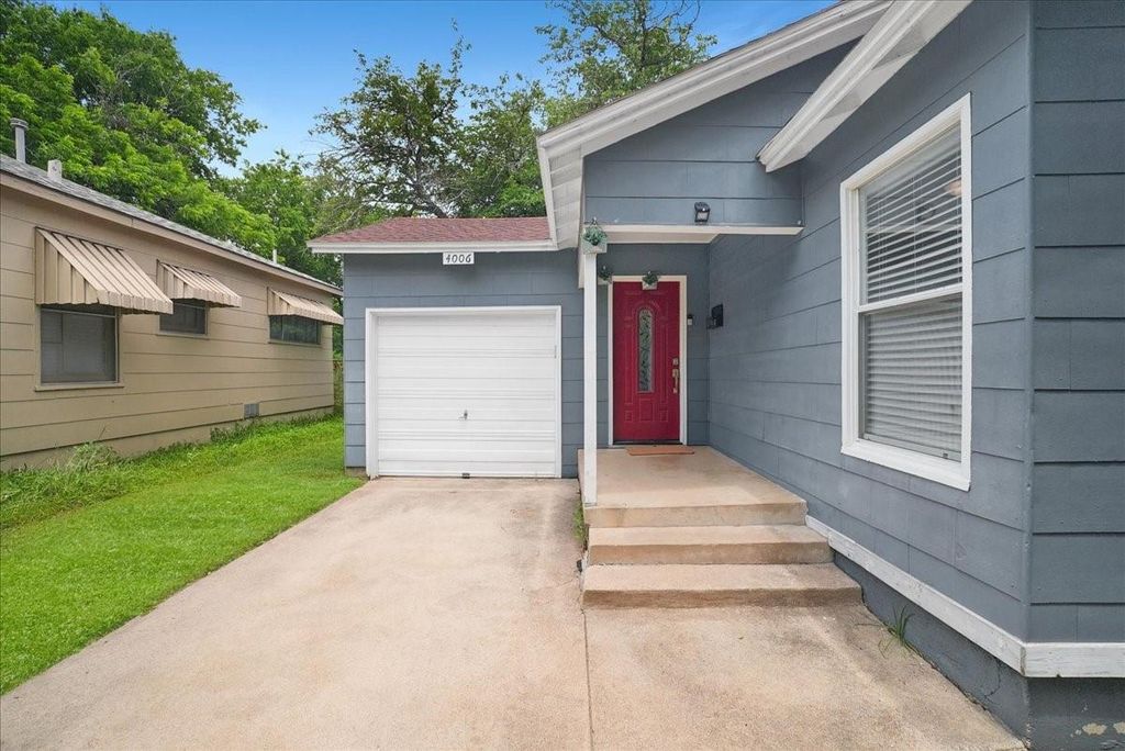 4006 Curzon Ave, Fort Worth, TX 76107 - photo 4