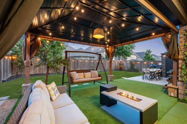 5737 Amphora Ave — Vineyards Ph I, The