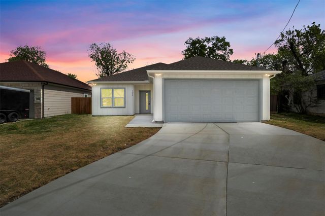 1542 Caldwell St — Wood Durretts Sub