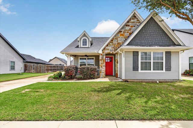 505 Heritage Trl — Heritage Village Ph 2