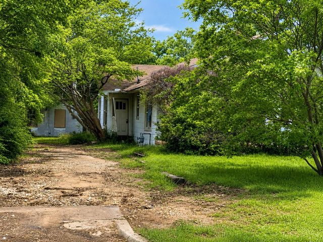 2114 Tierney Rd — GARRISON, MITCHELL