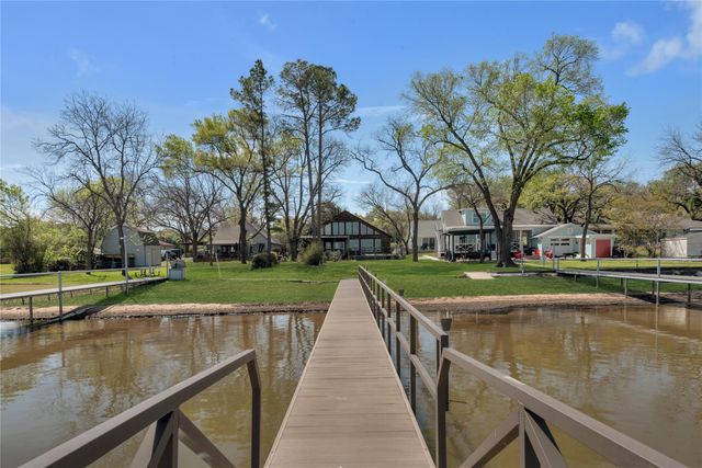 2460 Indian Cove St — Lake Worth Leases Add