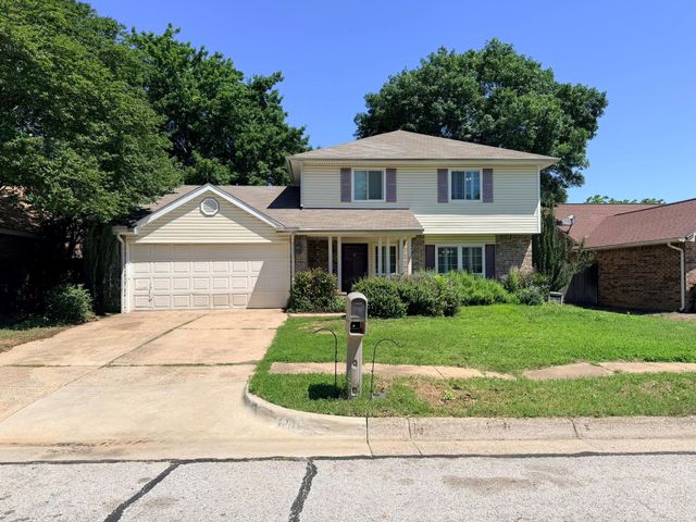 6801 Greenspring Dr — Woodfield Add