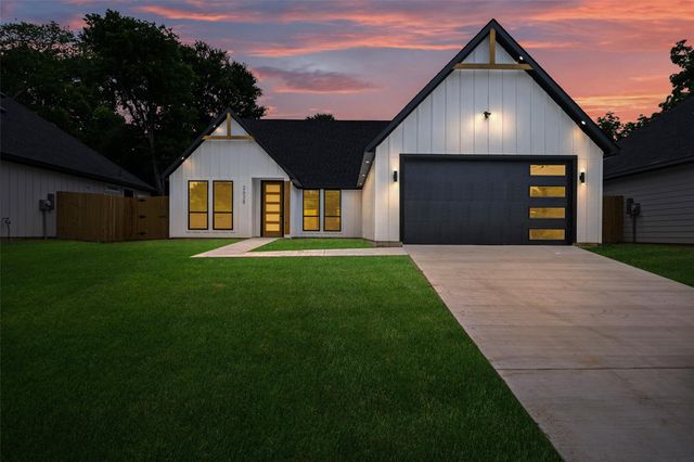 2638 Durham Rd — Chesterfield Heights