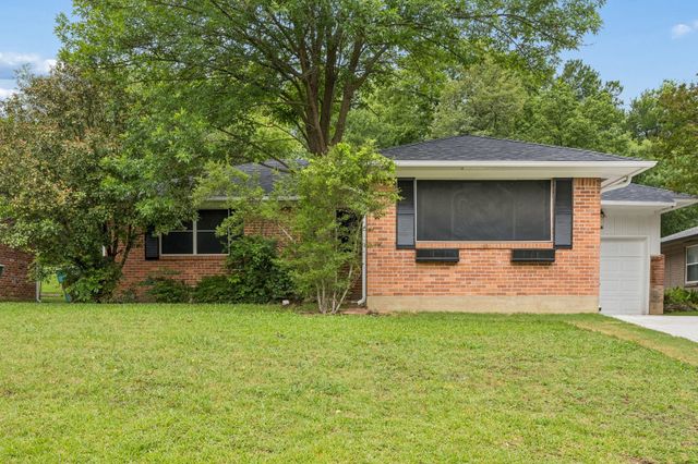 636 Kessler Blvd — Belaire Add