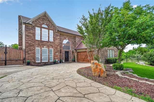 6319 Lake Bluff Dr — Wind Ridge Ph 02