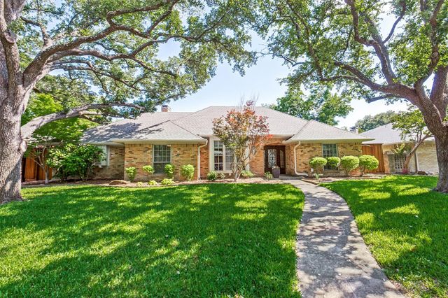 7822 Glenneagle Dr — Highlands North Sec 01
