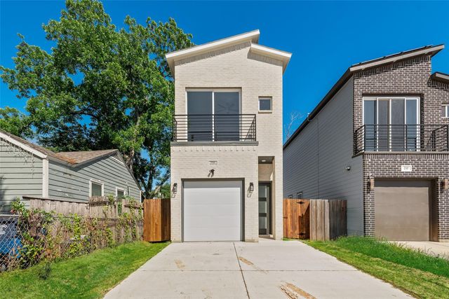 2341 Scott St — Lincoln Manor 02