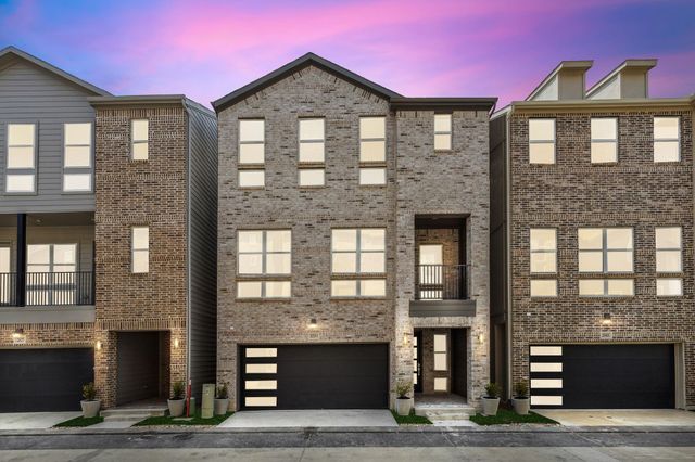 2535 Carolwood Ln — SoHo Square