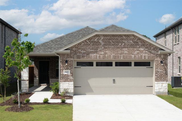 3422 Hillingdon Rd — Churchill