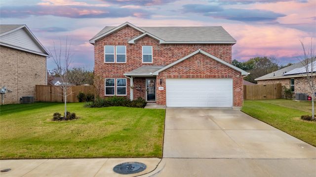 3581 Chestnut Oak Dr — Middlefield Add Ph 1